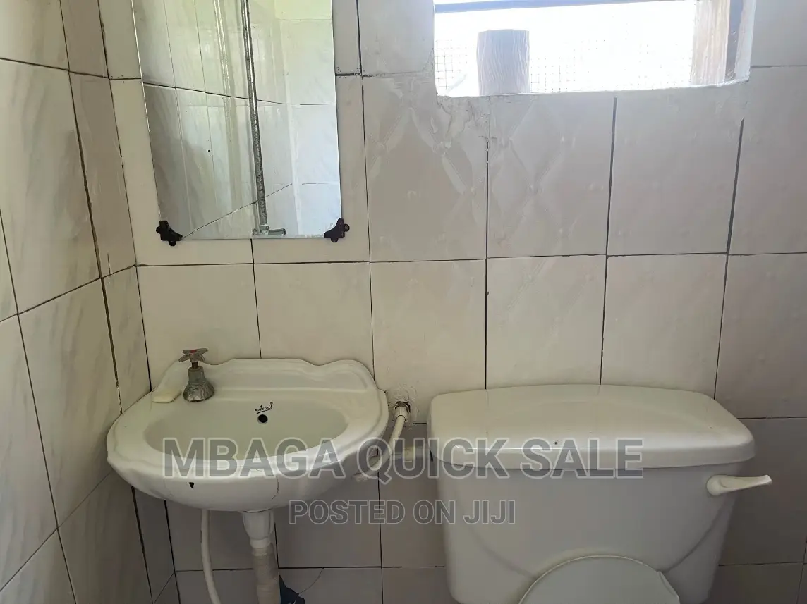 6bdrm Bungalow in R U Fiji Mwaseni for rent in Mwaseni
