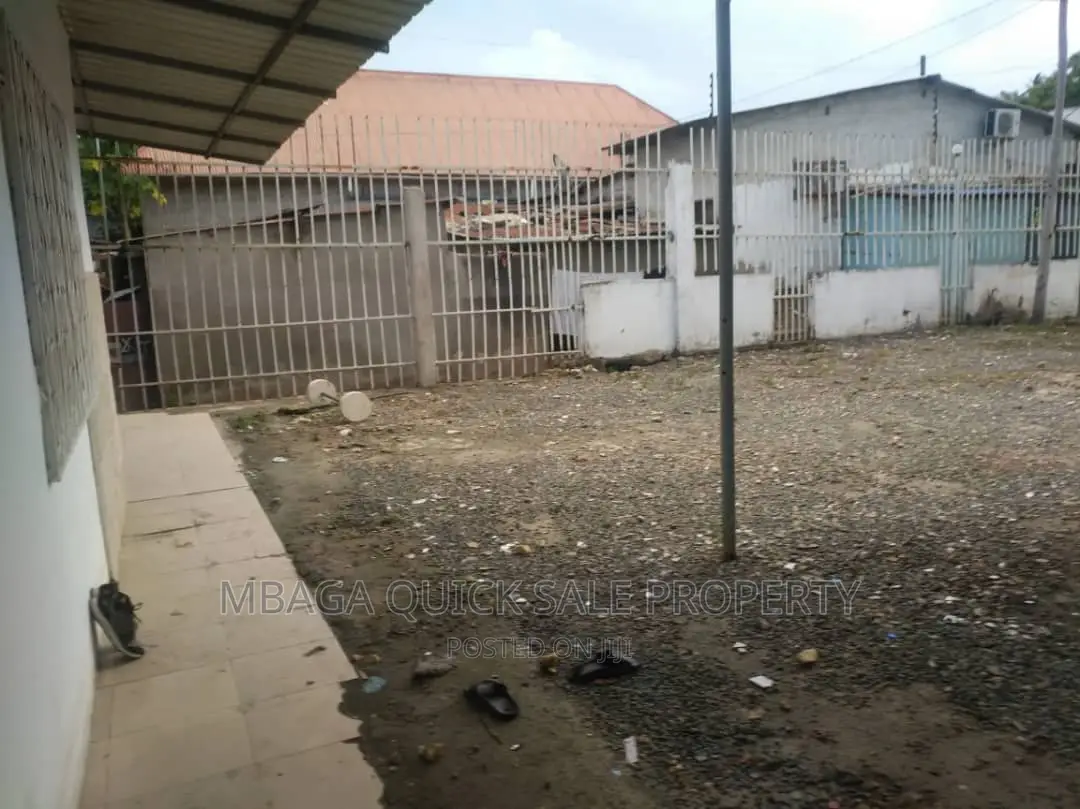 Yard Room for Rent in Msasani