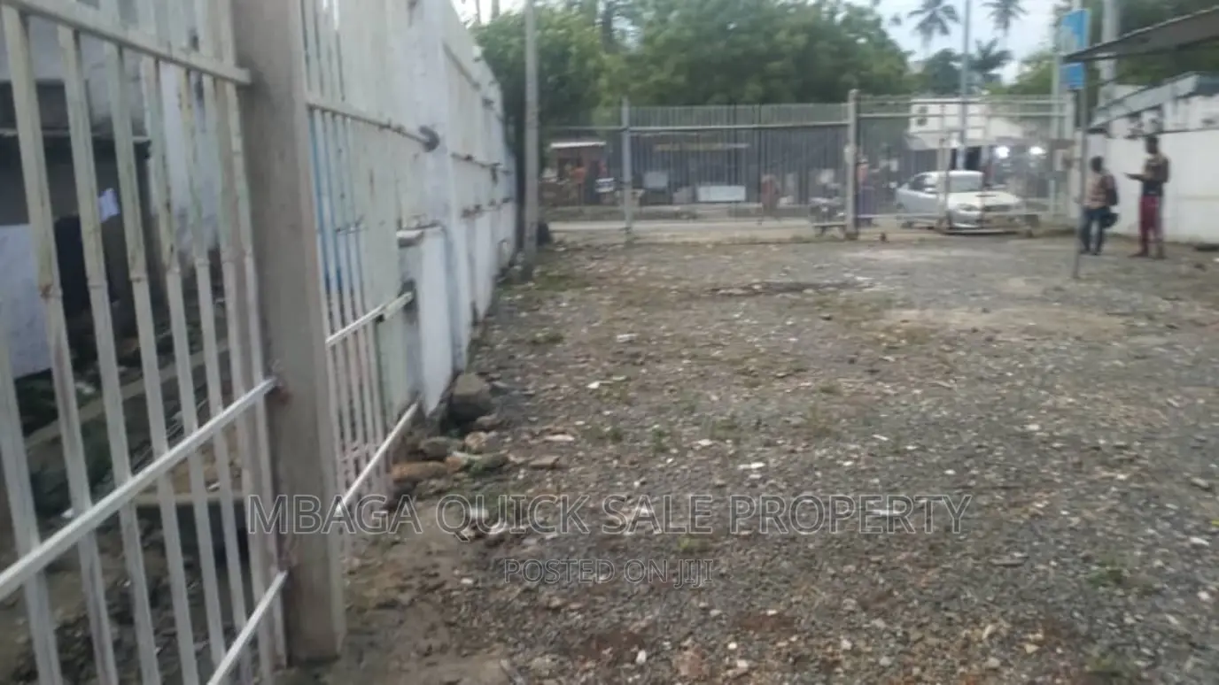 Yard Room for Rent in Msasani