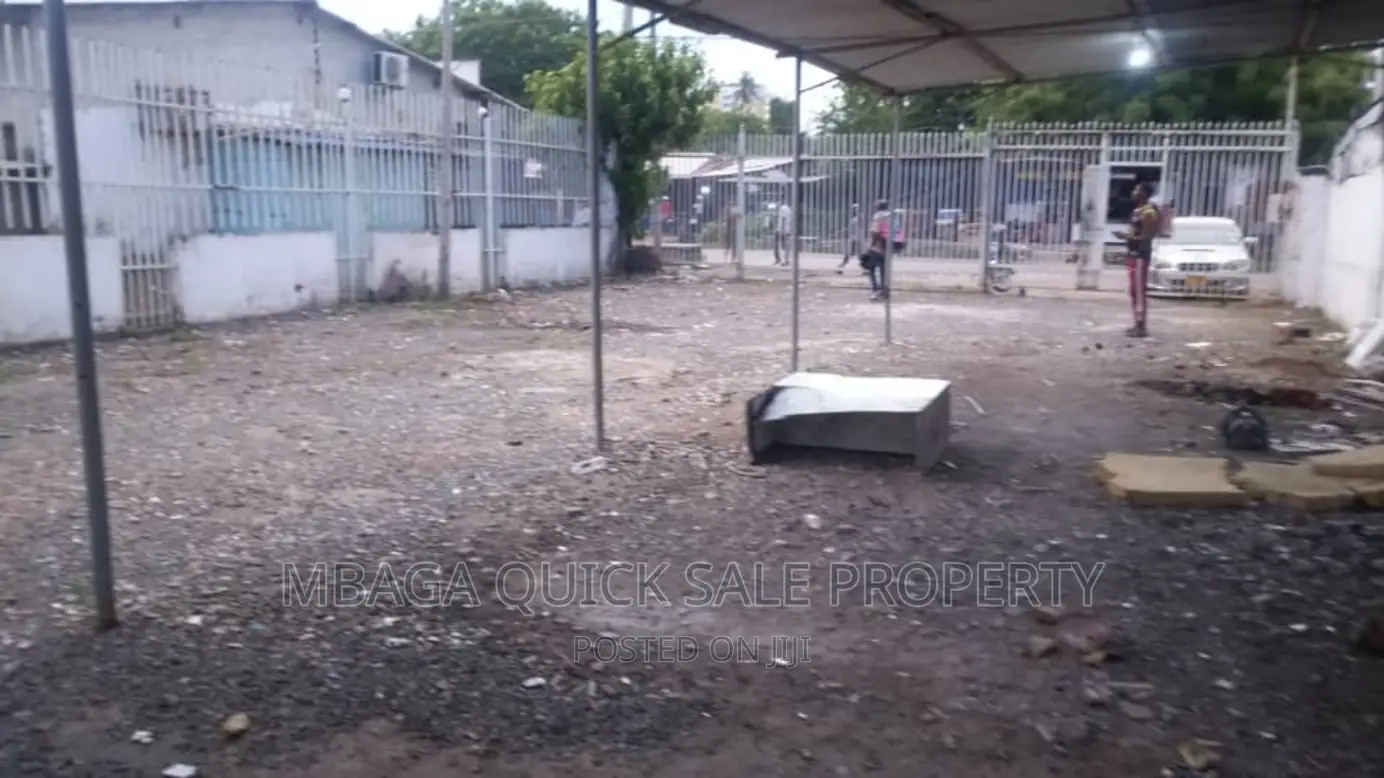 Show Room for Rent Along Kimweri Ed Msasani USD 1800 in Msasani