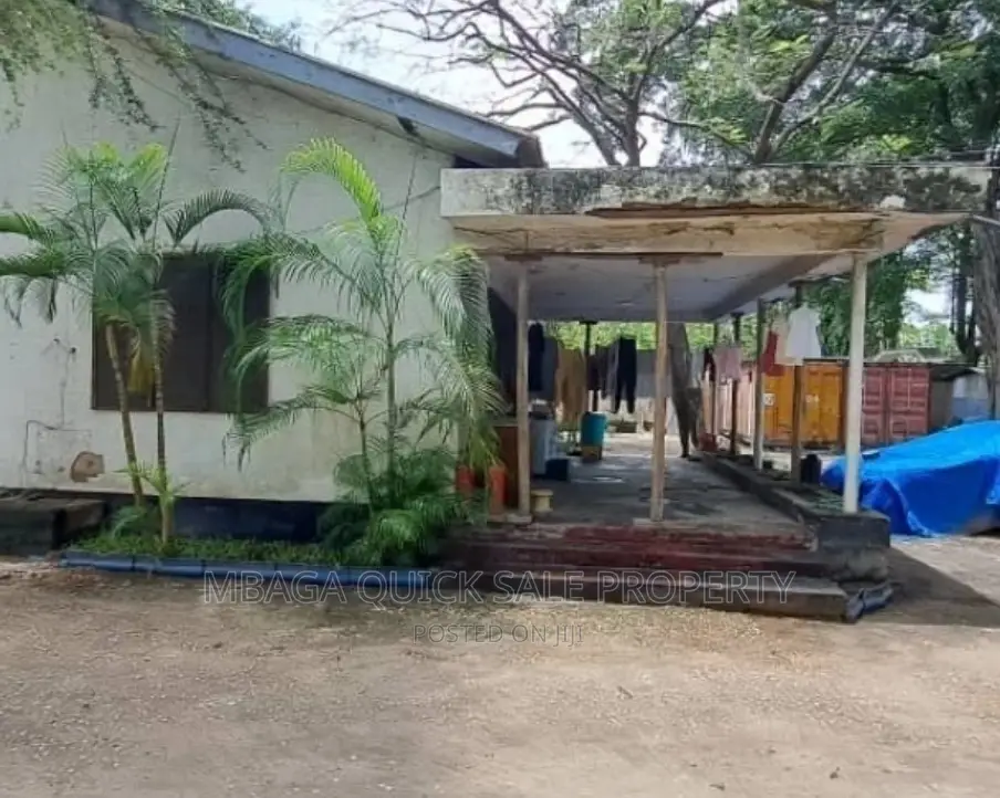 Furnished 3bdrm House in Mbaga Estate, Kinondoni for sale in Kinondoni