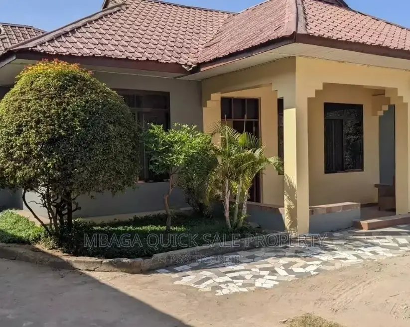 3bdrm Apartment in Mbaga Estate, Mbezi Beach for rent in Mbezi Beach