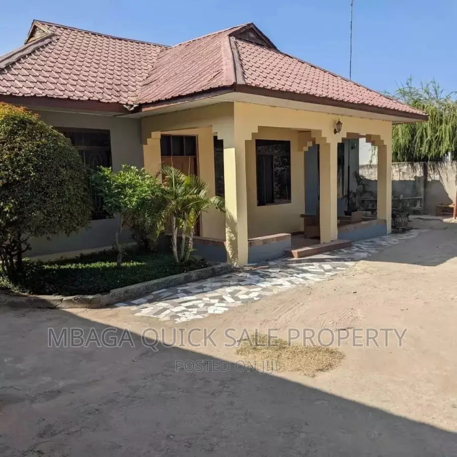 3bdrm Apartment in Mbaga Estate, Mbezi Beach for rent in Mbezi Beach