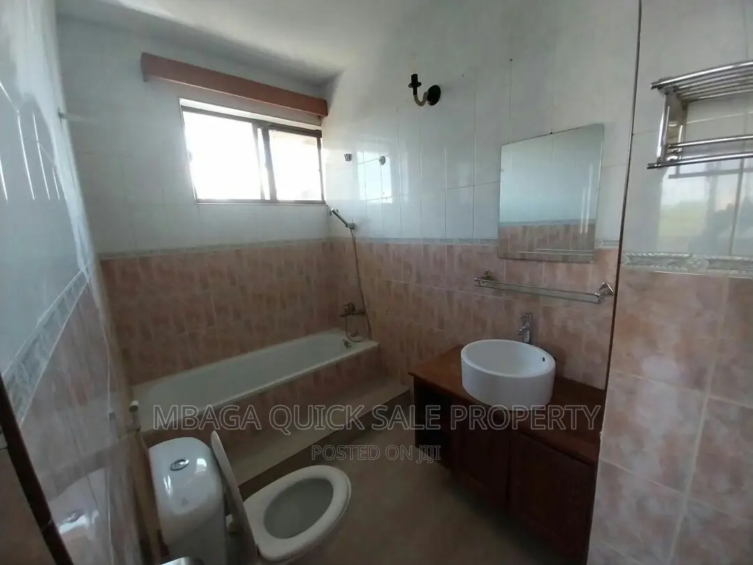 3bdrm Apartment in Masaki for rent in Masaki