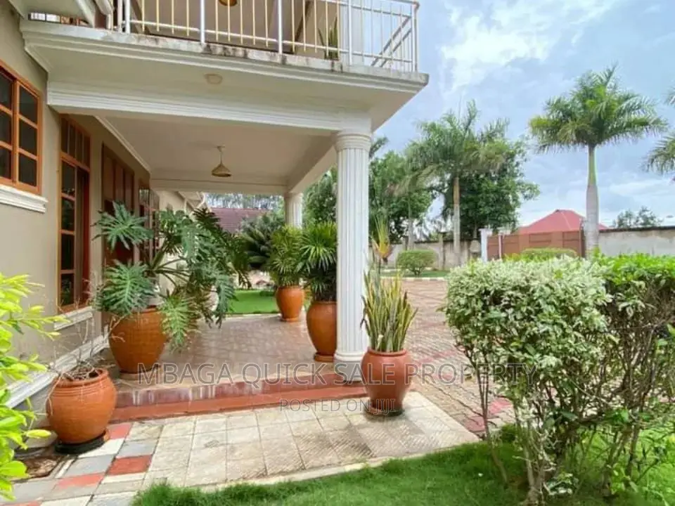 5bdrm House in Bunju for rent in Bunju