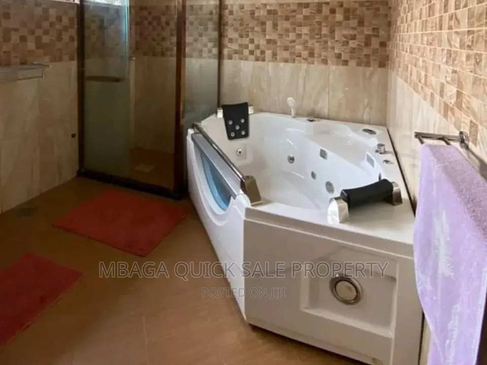 5bdrm House in Bunju for rent in Bunju