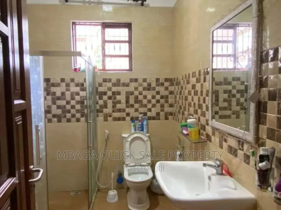 5bdrm House in Bunju for rent in Bunju