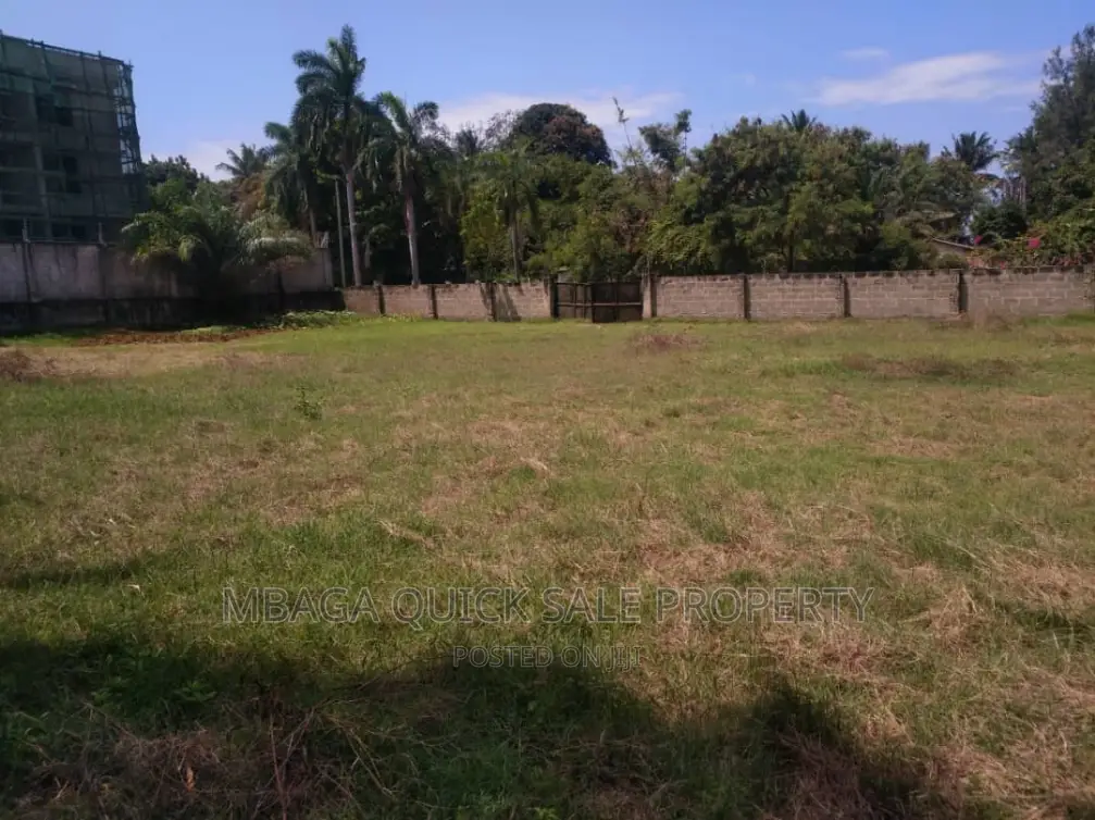 10bdrm Farm House in Mbezi Beach for rent in Mbezi Beach