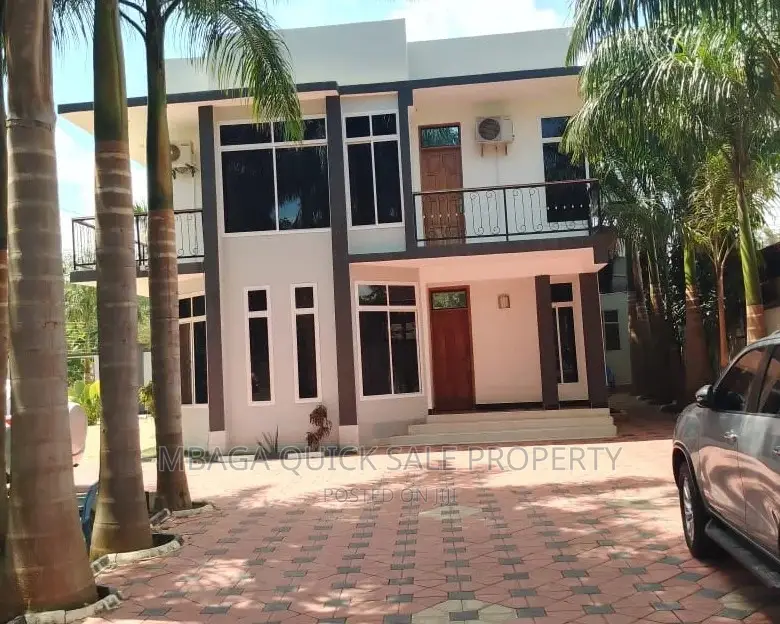 4bdrm House in Mbaga Estate, Bunju for sale in Bunju