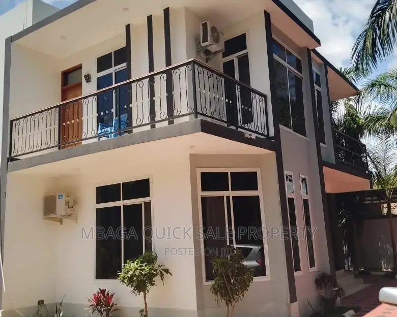 4bdrm House in Mbaga Estate, Bunju for sale in Bunju