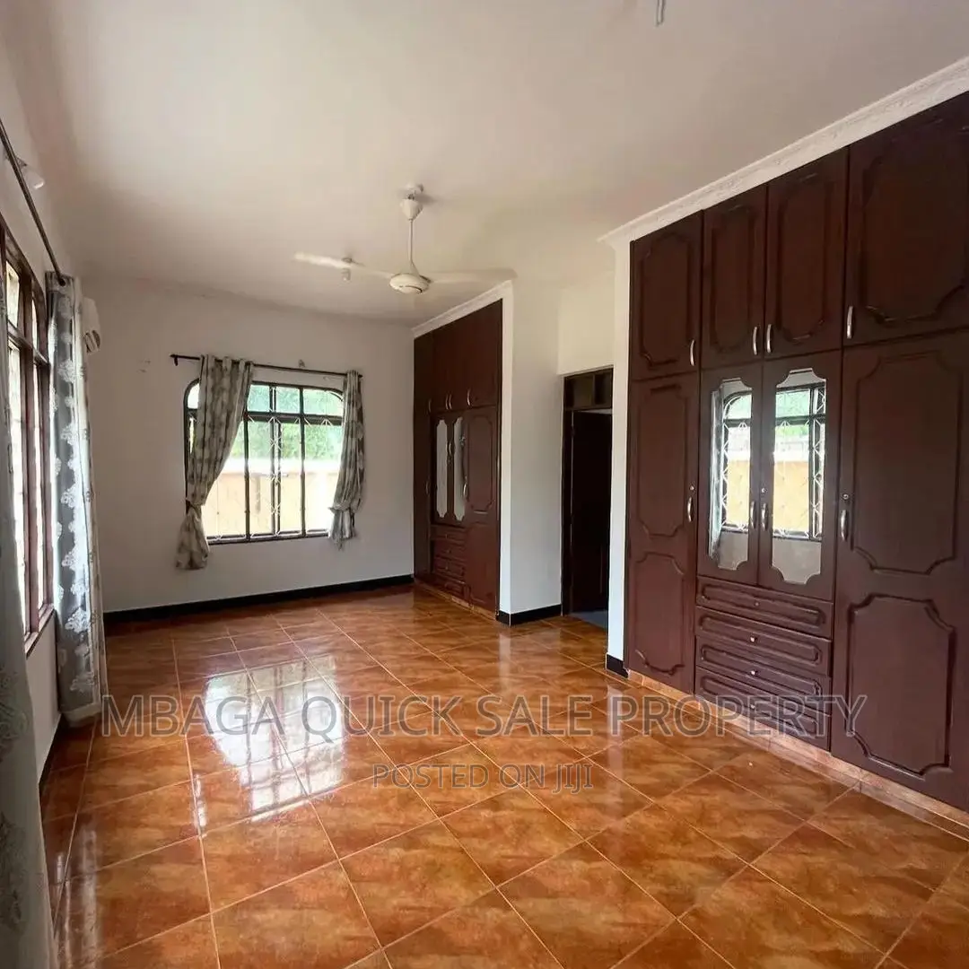 4bdrm House in Salasala, Kunduchi for rent in Kunduchi