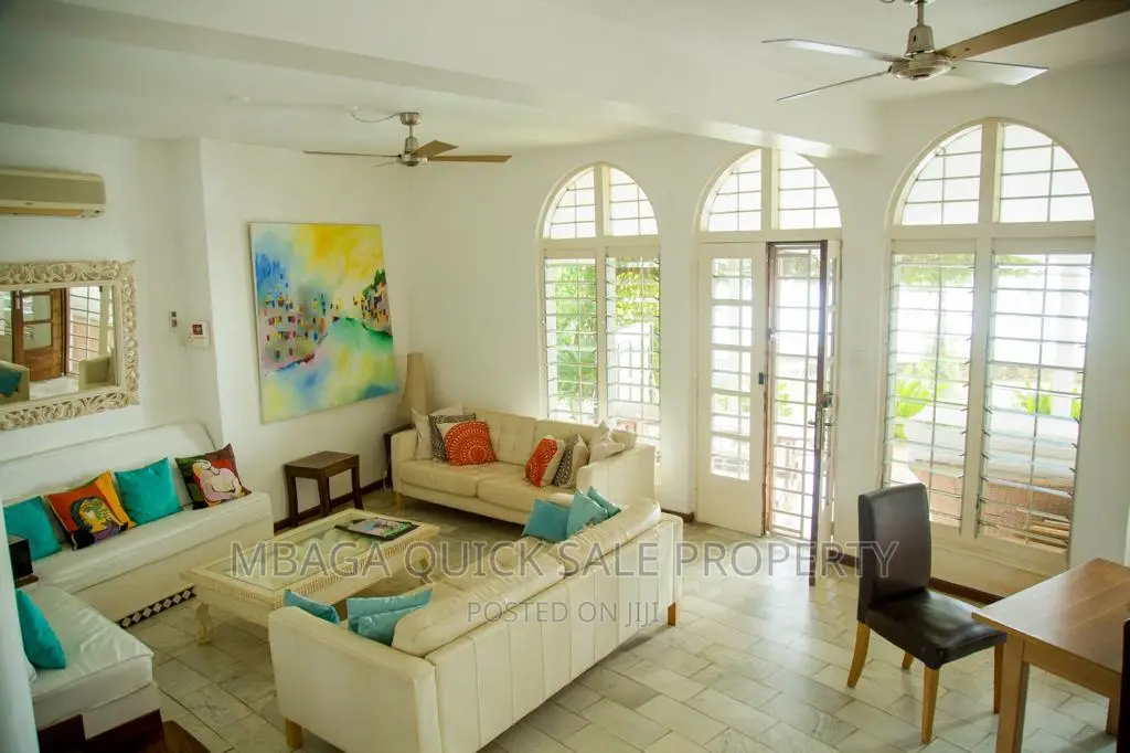 Furnished 4bdrm House in Masaki  Beach, Kinondoni for rent in Kinondoni