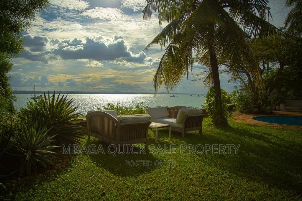 Furnished 4bdrm House in Masaki  Beach, Kinondoni for rent in Kinondoni