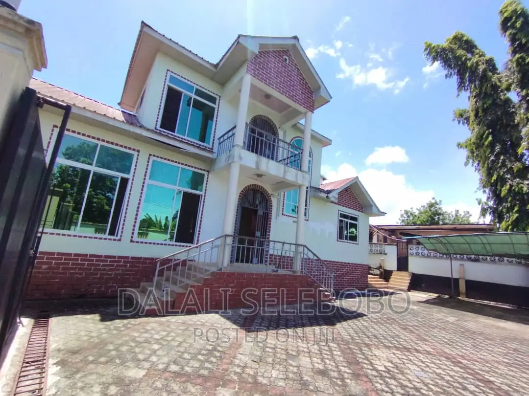 3bdrm Condo in Kimara Bucha for rent in Kimara