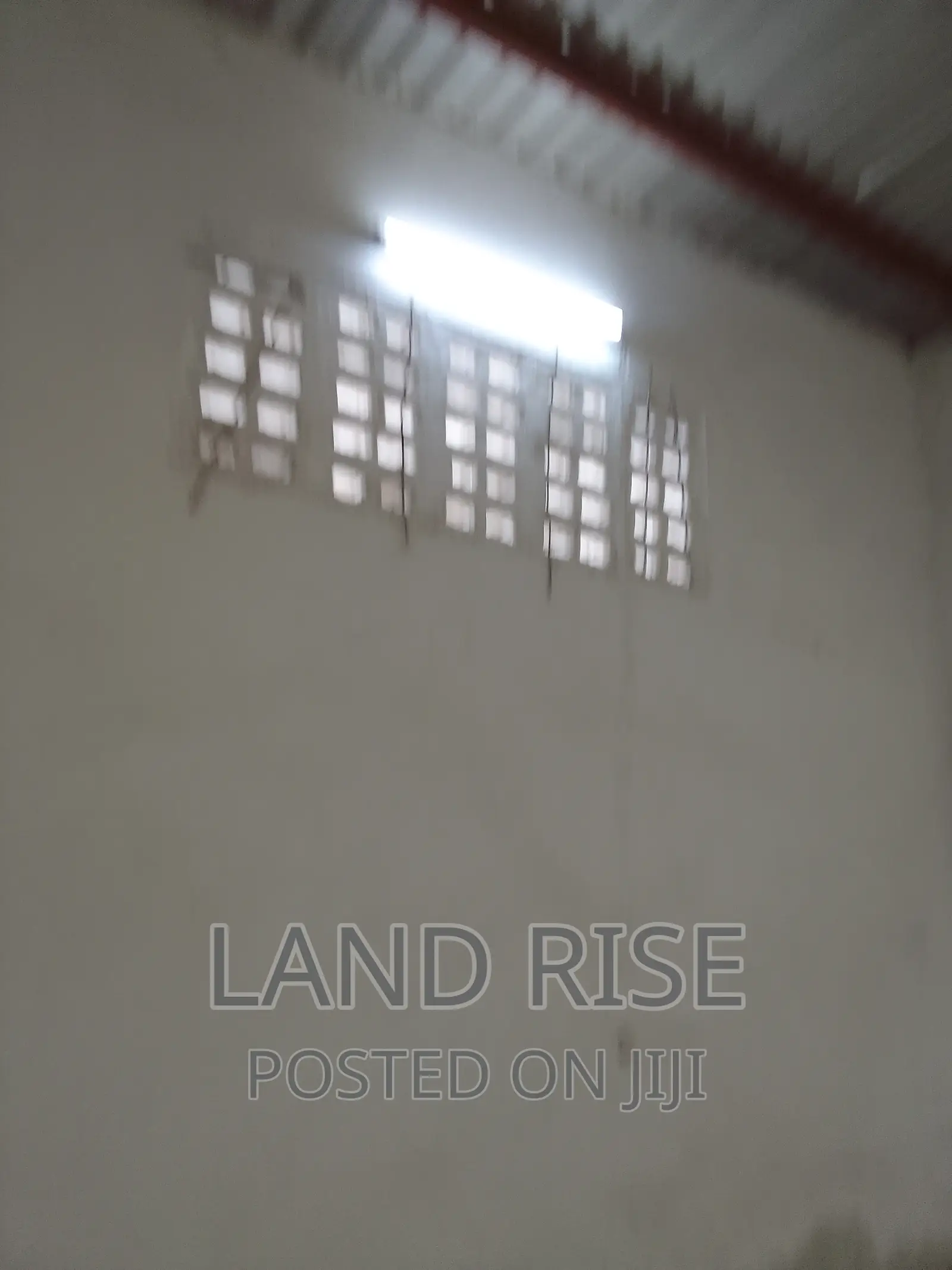 Warehouse in Tazara 300 SQM in Vingunguti