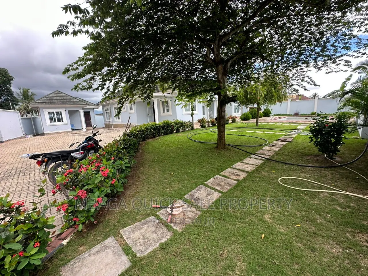 3bdrm Bungalow in Goba  Kwa  Kulangwa, Mbezi Beach for rent in Mbezi Beach