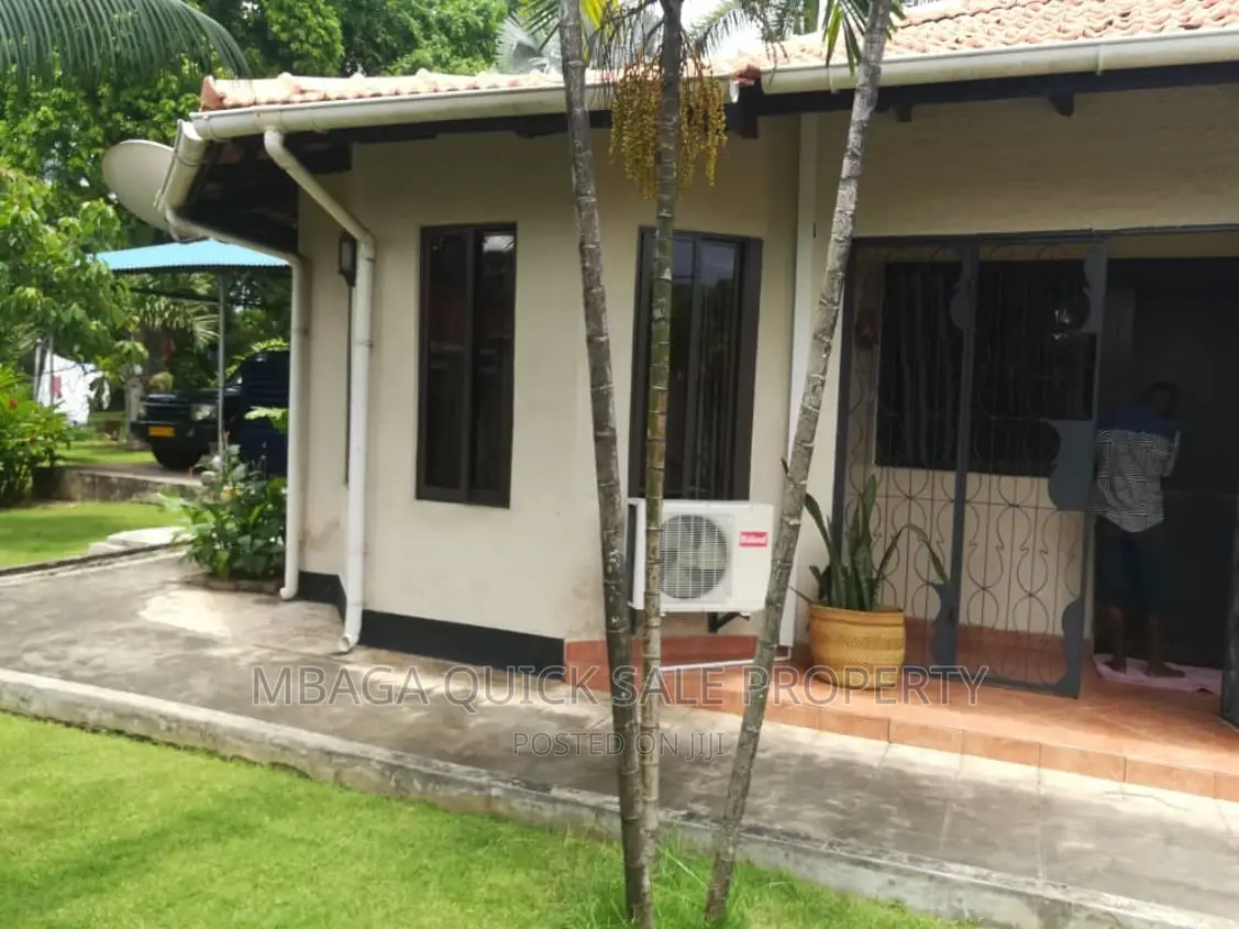 Furnished 3bdrm House in Mbaga Estate, Oyster Bay for rent in Oyster Bay