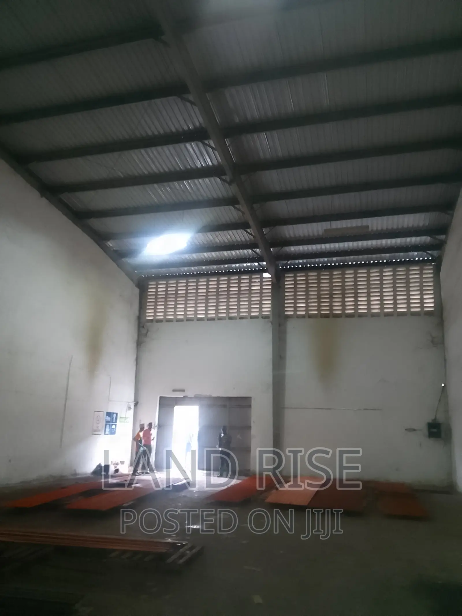 Warehouse in Mandela Road in Tabata