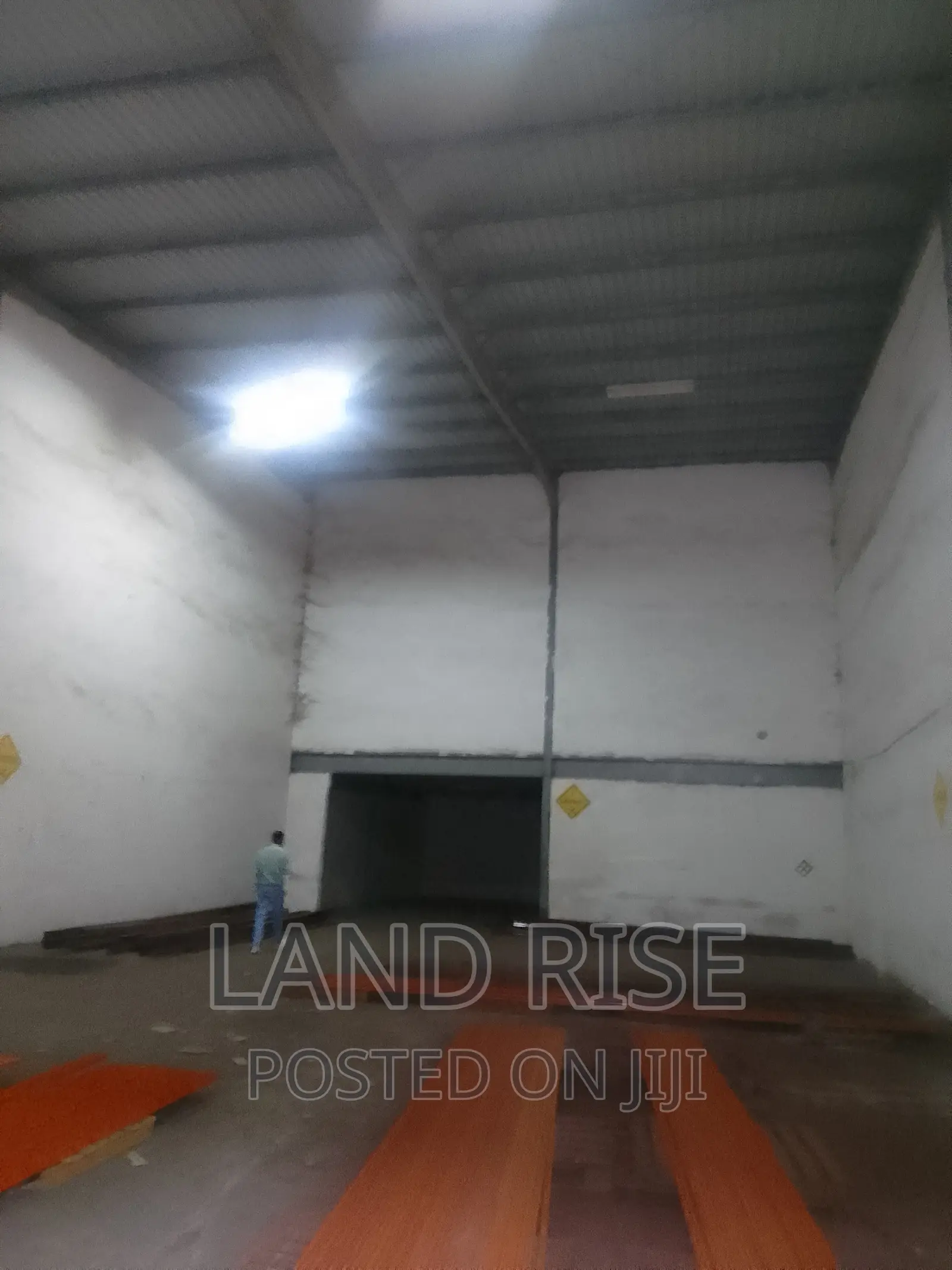 Warehouse in Mandela Road in Tabata