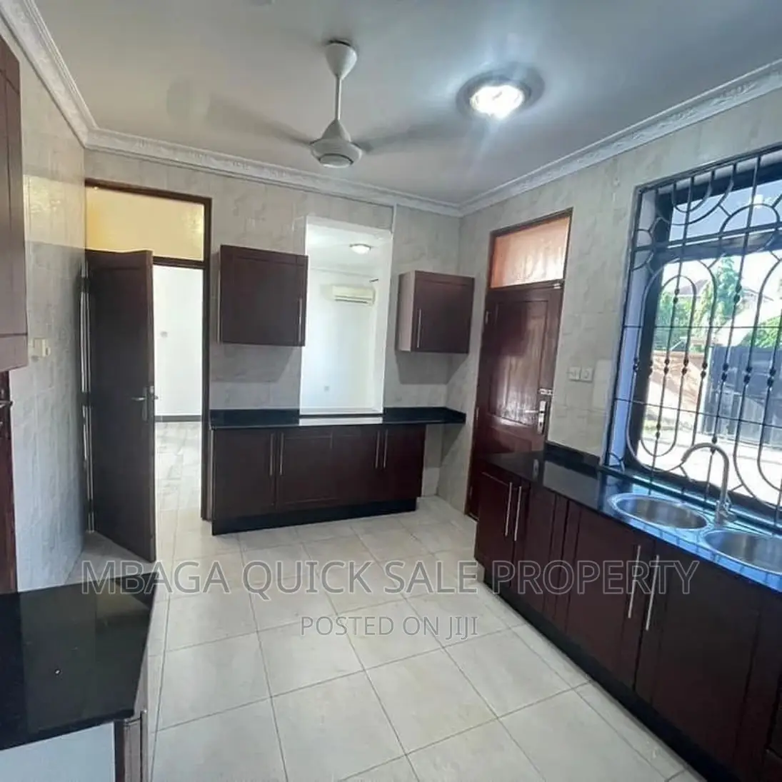 5bdrm House in Mbezi Beach  Efm for rent in Mbezi Beach