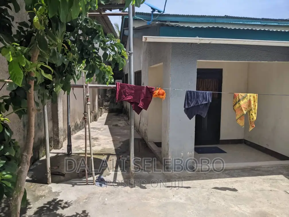 Plot Inagusa Lami Shekilango Road Bilioni2 in Kinondoni