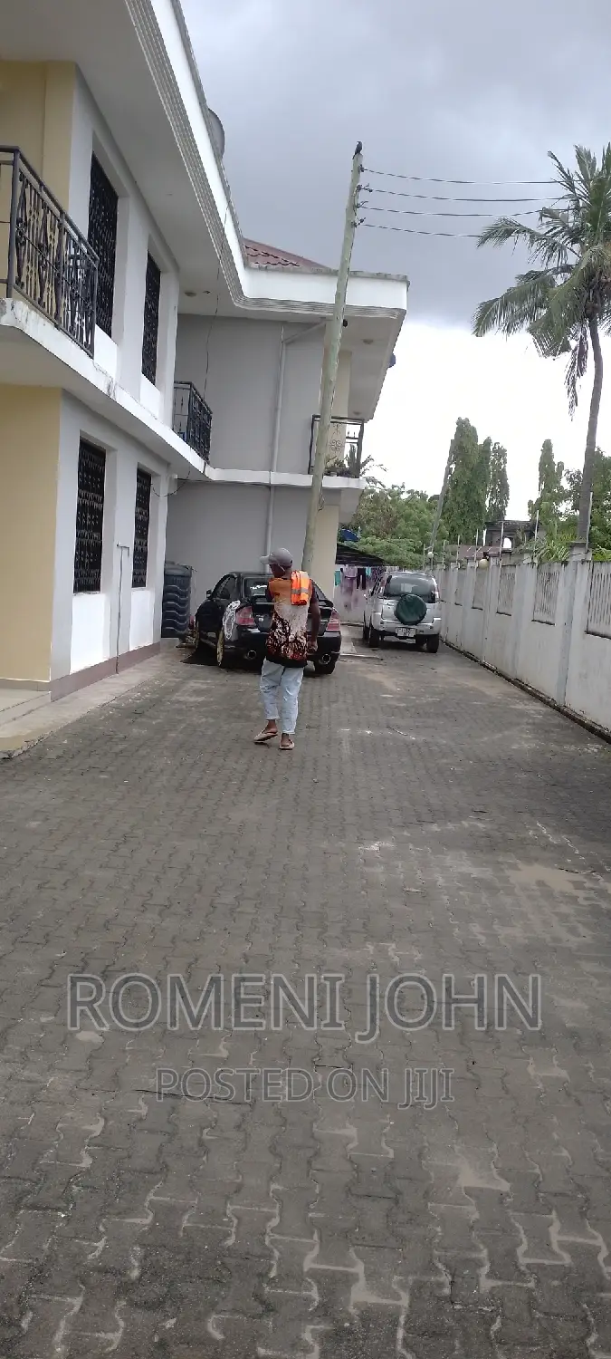 3bdrm Block of Flats in Tanzania Dsm Ukonga, Ilala for rent in Ilala