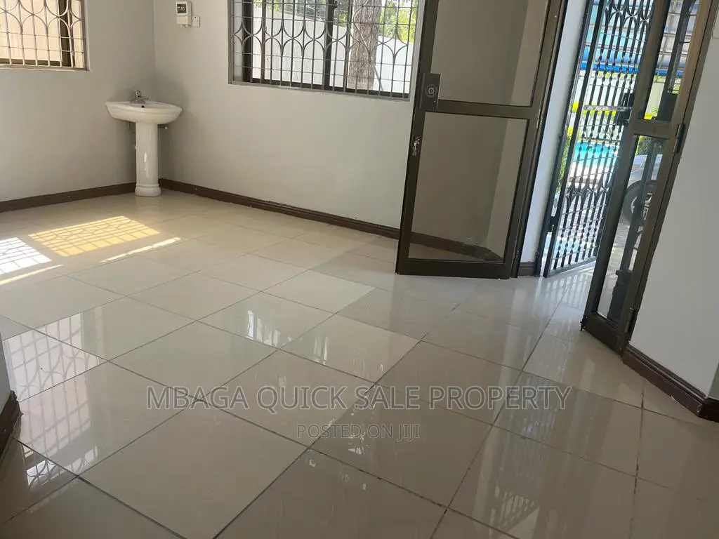 4bdrm Apartment in Masaki for rent in Masaki