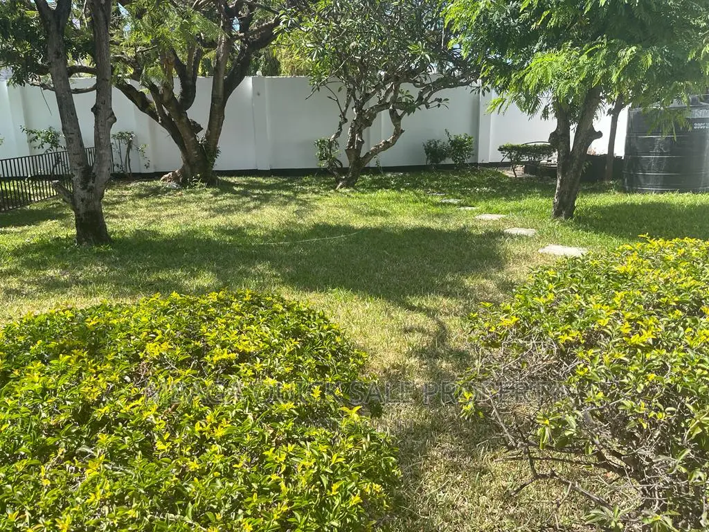 4bdrm Apartment in Masaki for rent in Masaki