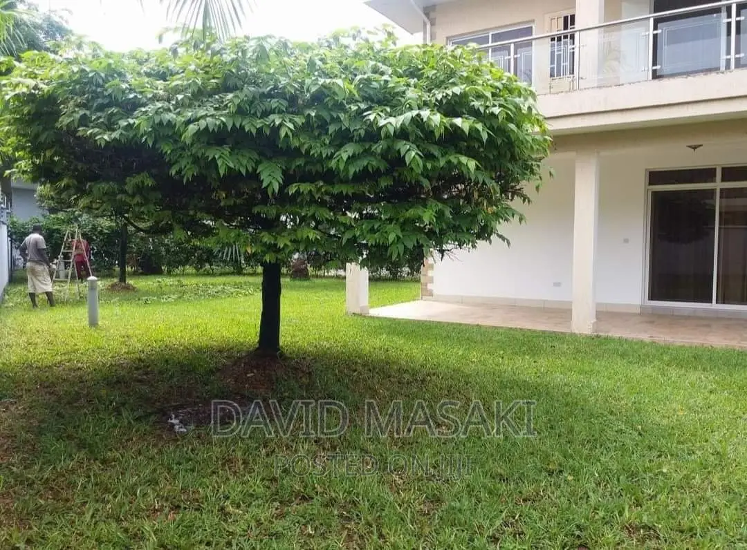 Furnished 4bdrm Villa in Oysterbay Villas for rent in Oyster Bay