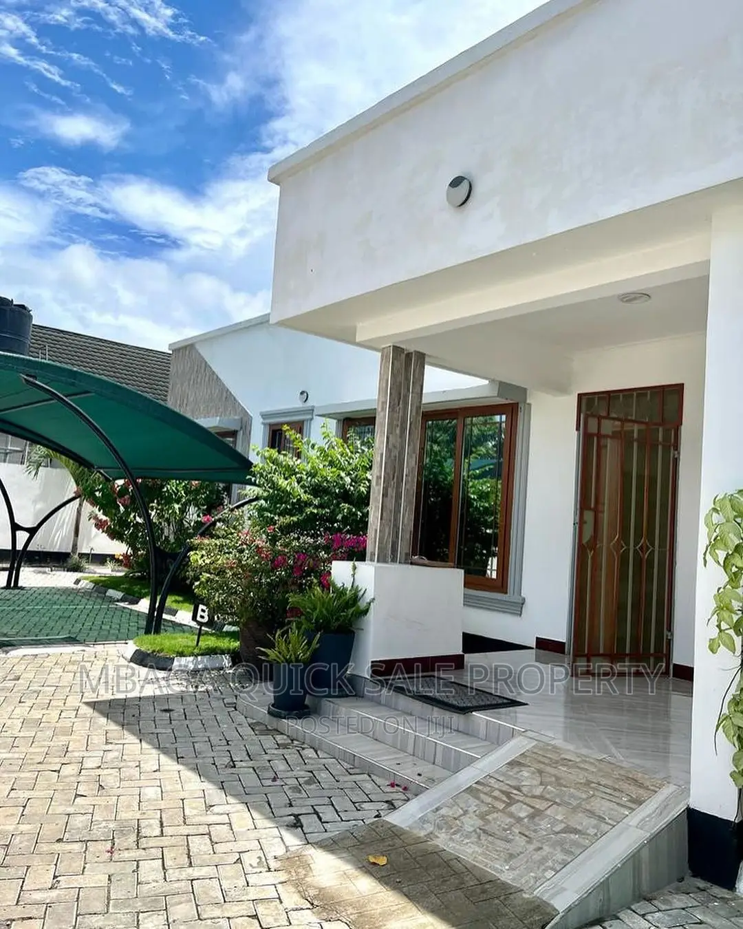 Furnished 3bdrm Villa in Msasani for rent in Msasani