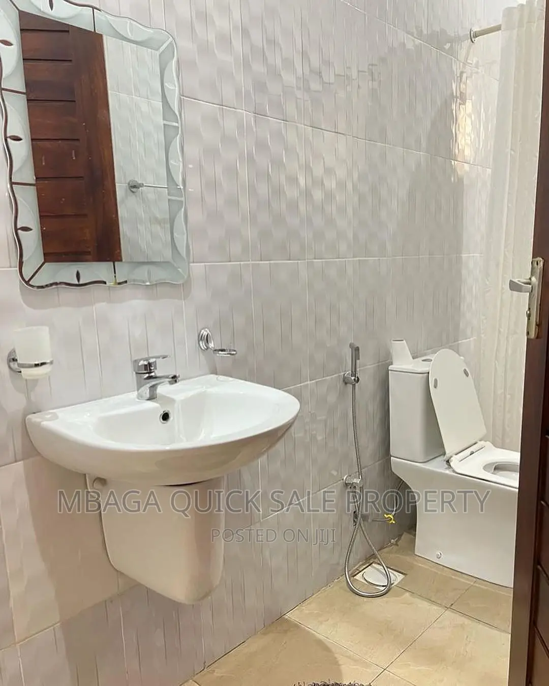 Furnished 3bdrm Villa in Msasani for rent in Msasani