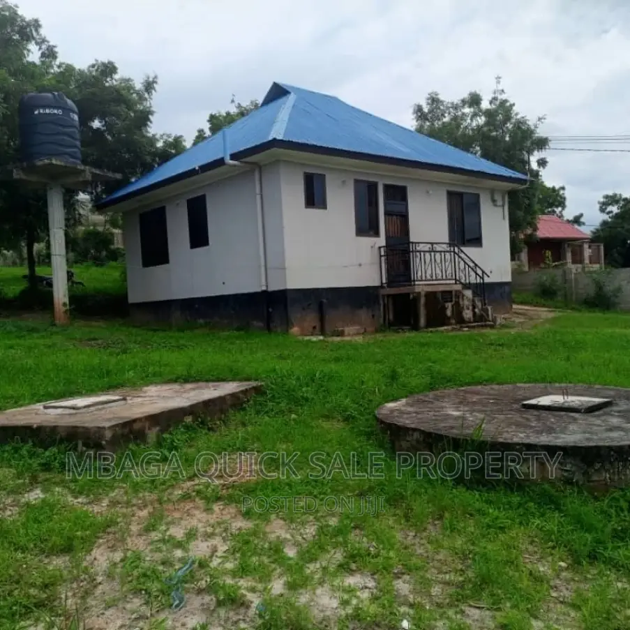 2bdrm House in Mivumoni, Mbezi for sale in Mbezi