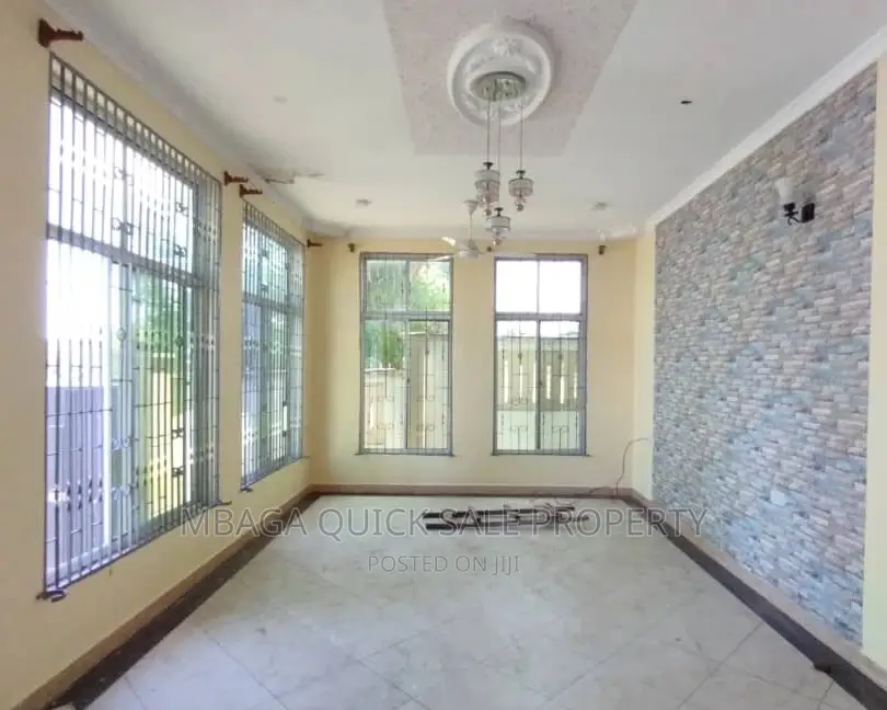 3bdrm House in Kimara Bucha for sale in Kimara