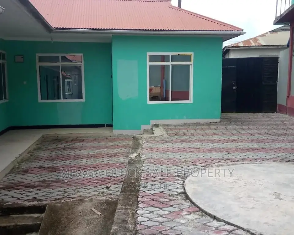 4bdrm Apartment in Mbezi Msiguri for sale in Mbezi Beach