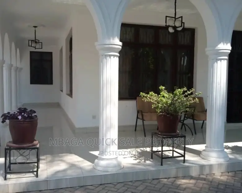 5bdrm House in Mbezi Beach for sale in Mbezi Beach