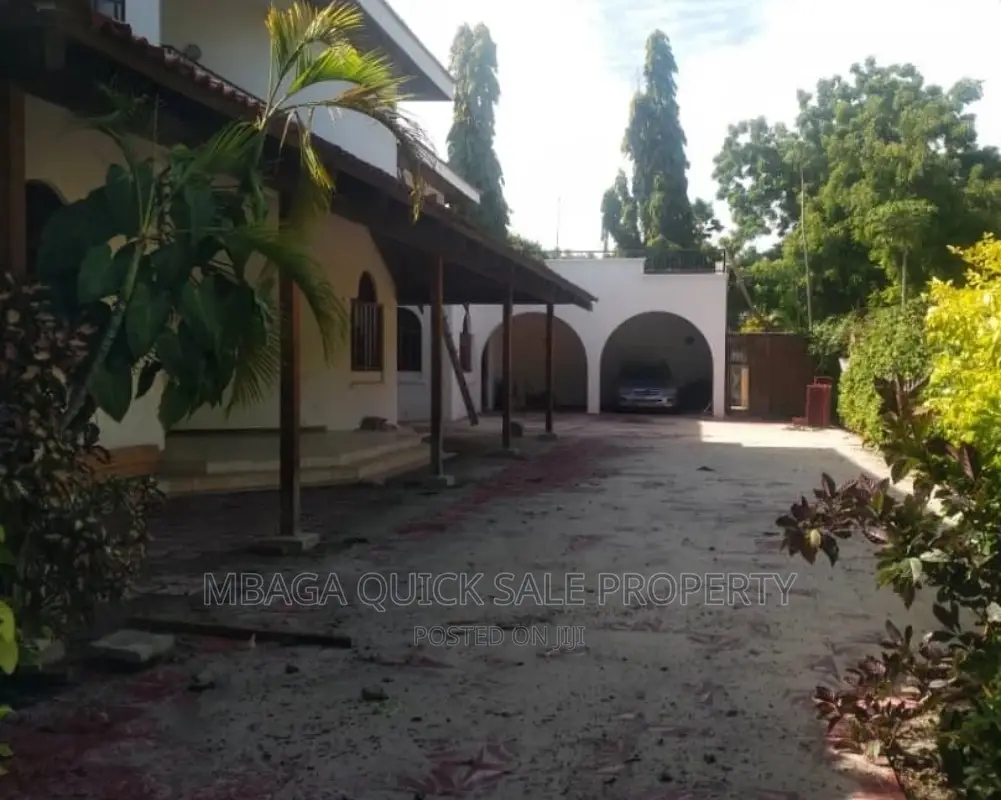 7bdrm House in Masaki for rent in Masaki