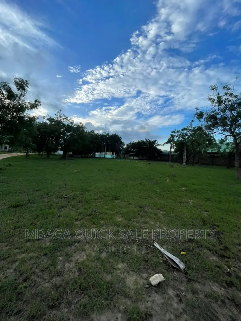 Plot for Sale at Mbweni JKT 1400 Sam TSH 260mil in Mbweni