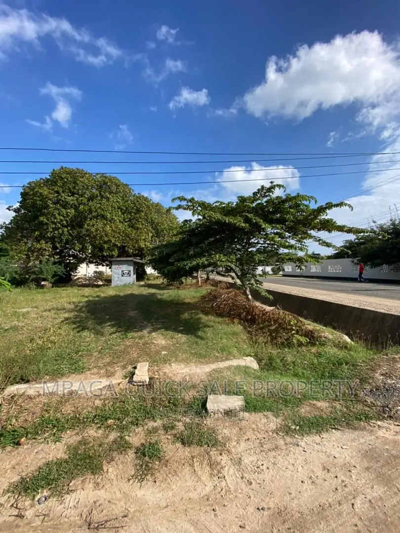 Plot for Sale at Mbweni JKT 1400 Sam TSH 260mil in Mbweni