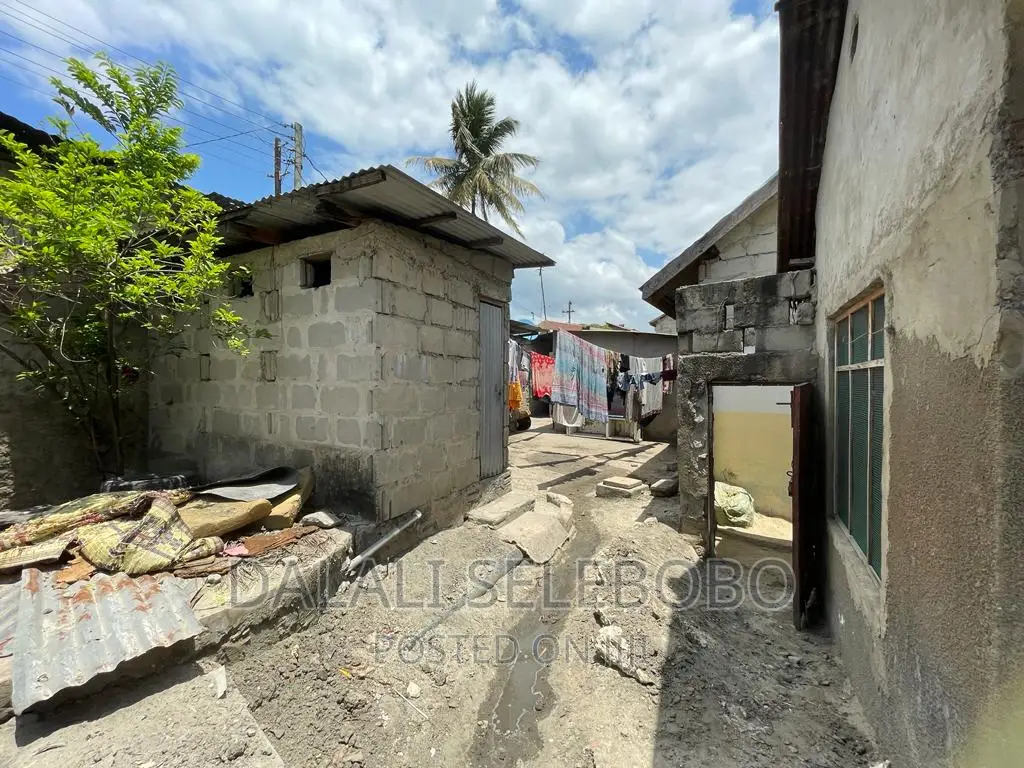 Commercially Plot at Kawe Sale in Kinondoni