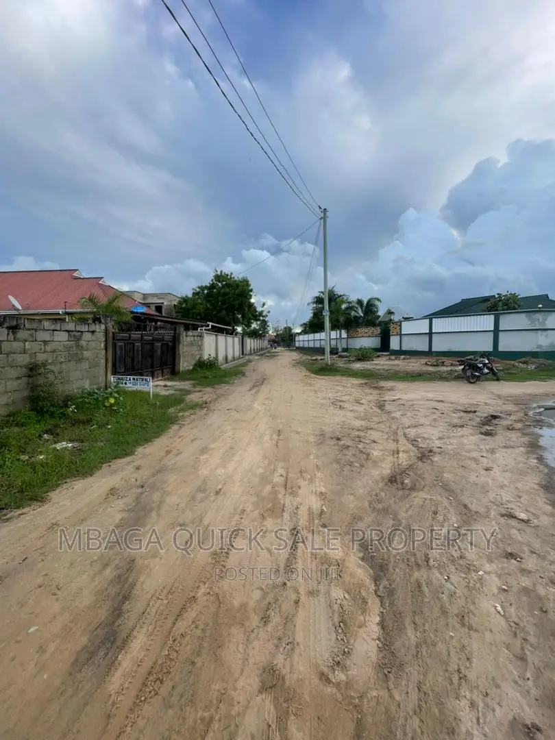Plot for Sale at Goba Mpakani 450sqm Tsh22mil in Goba