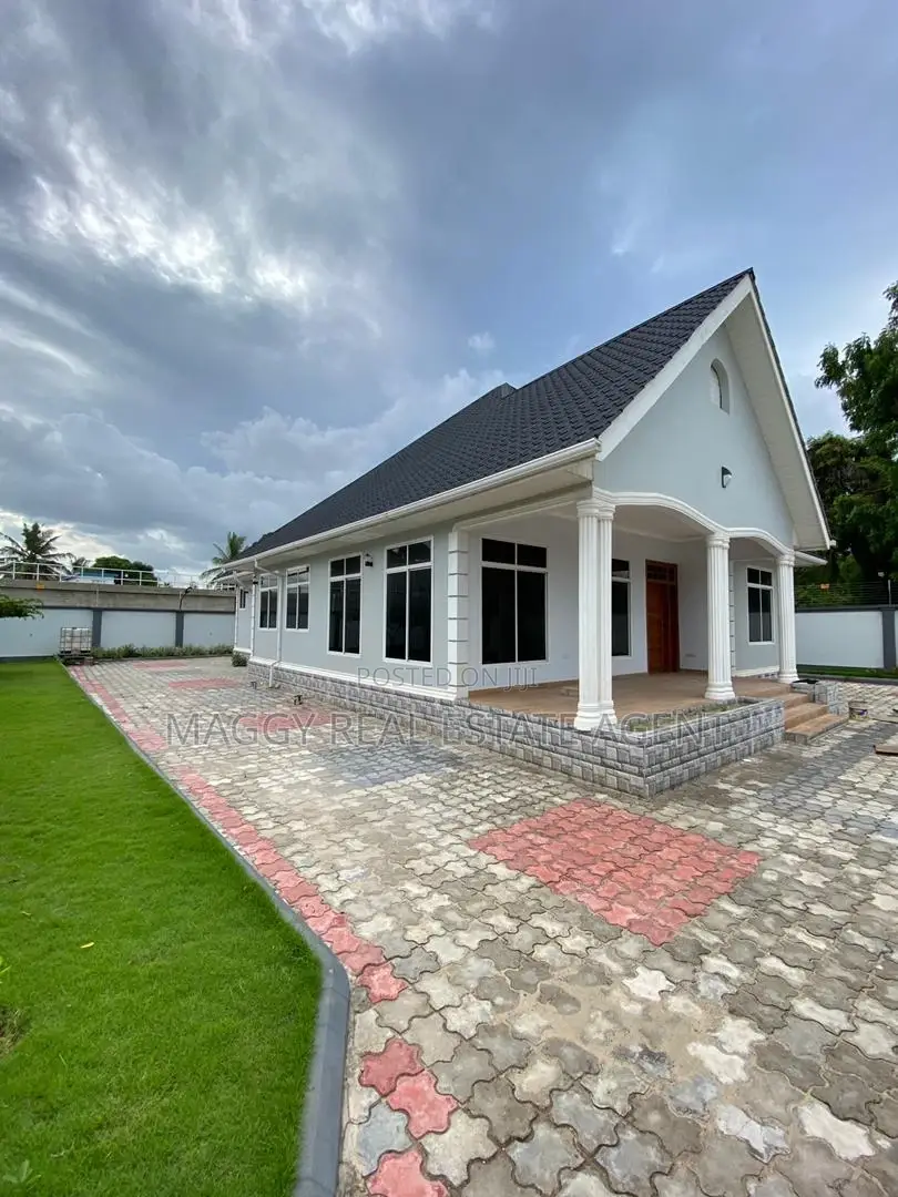 3bdrm House in Bunju for rent in Bunju