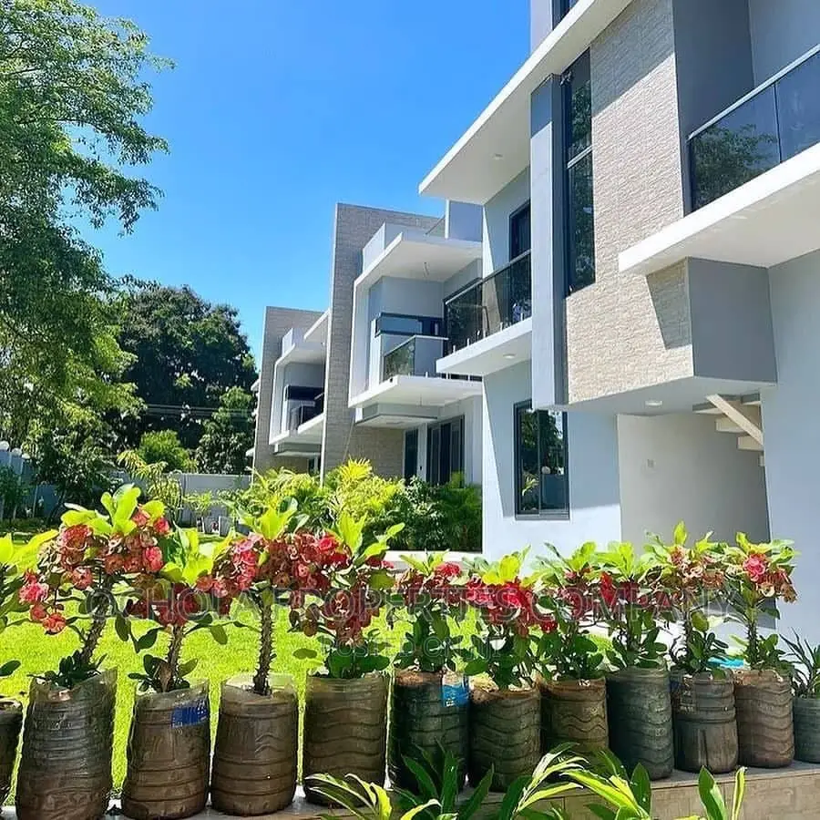 Furnished 1bdrm Apartment in Masaki for rent in Masaki