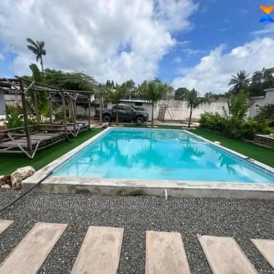 7 Bed Room Diplomatic House For Rent At Mikocheni in Mikocheni