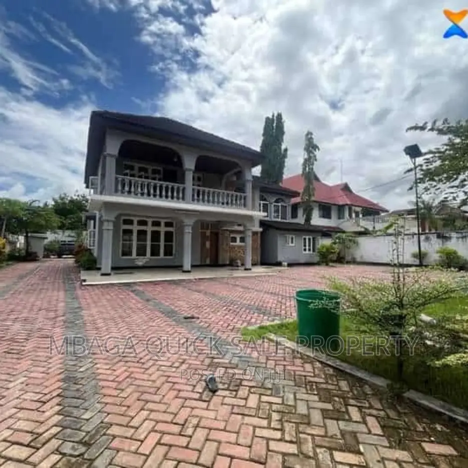 7 Bed Room Diplomatic House For Rent At Mikocheni in Mikocheni