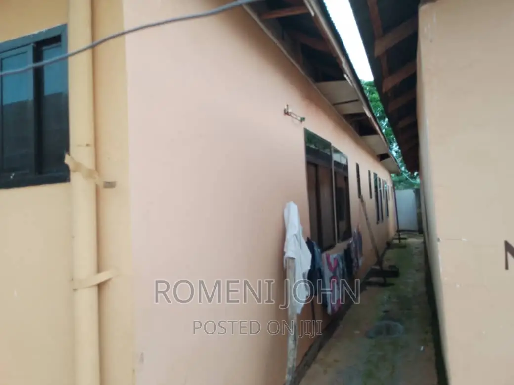 20rmgesti,Bar, Ukumbi Na Restaurant Inauzwa Ml 350 Bagamoyo. in Ilala