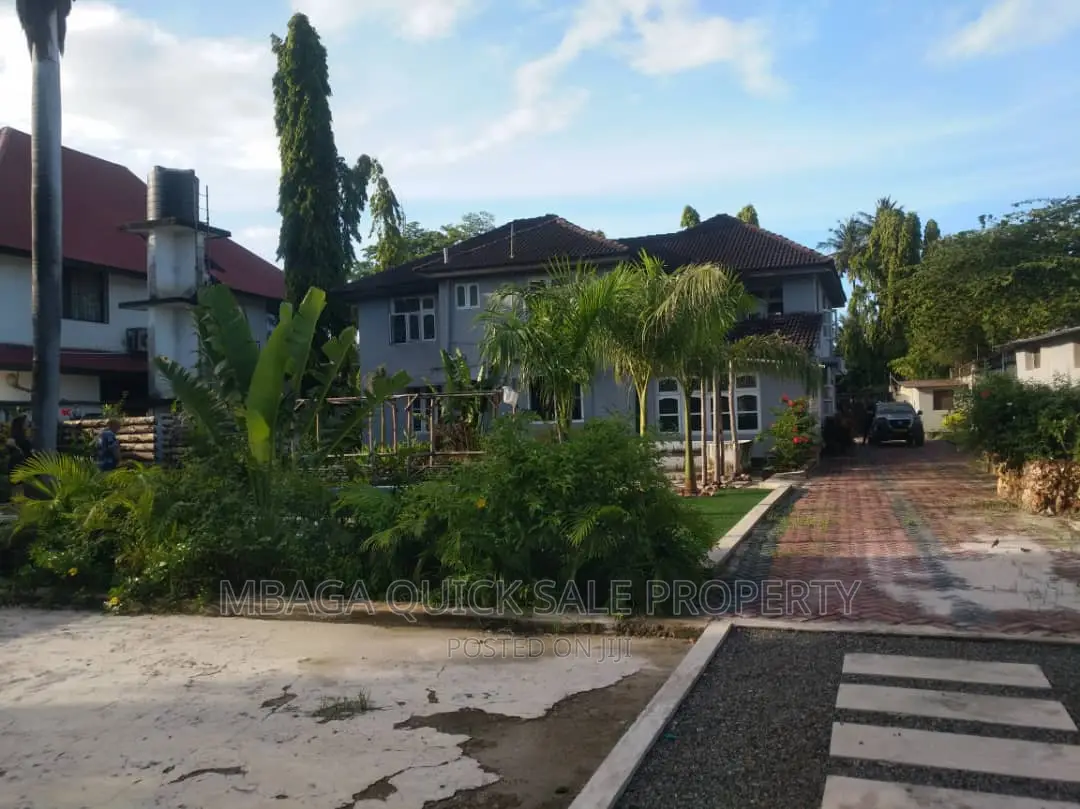 7bdrm Apartment in Mikocheni for rent in Mikocheni