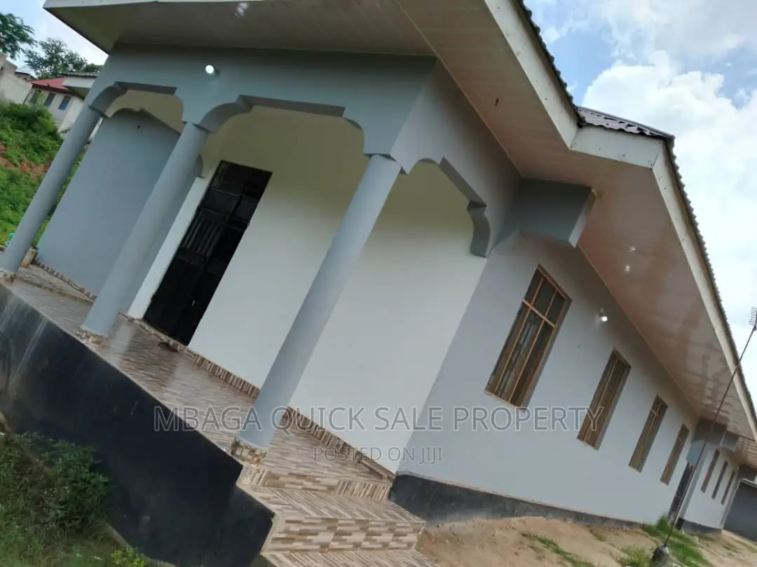 7bdrm House in Pugu Station for sale in Pugu