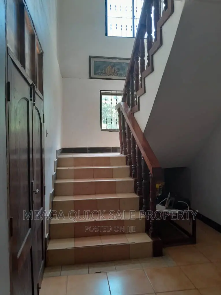 4bdrm House in Boko Dovya, Bunju for sale in Bunju