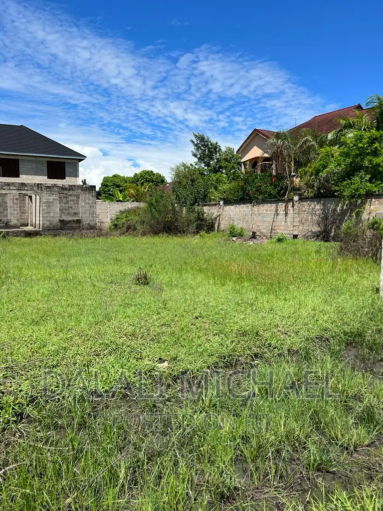 Plot for Sale Mbweni 950 SQMS in Mbweni