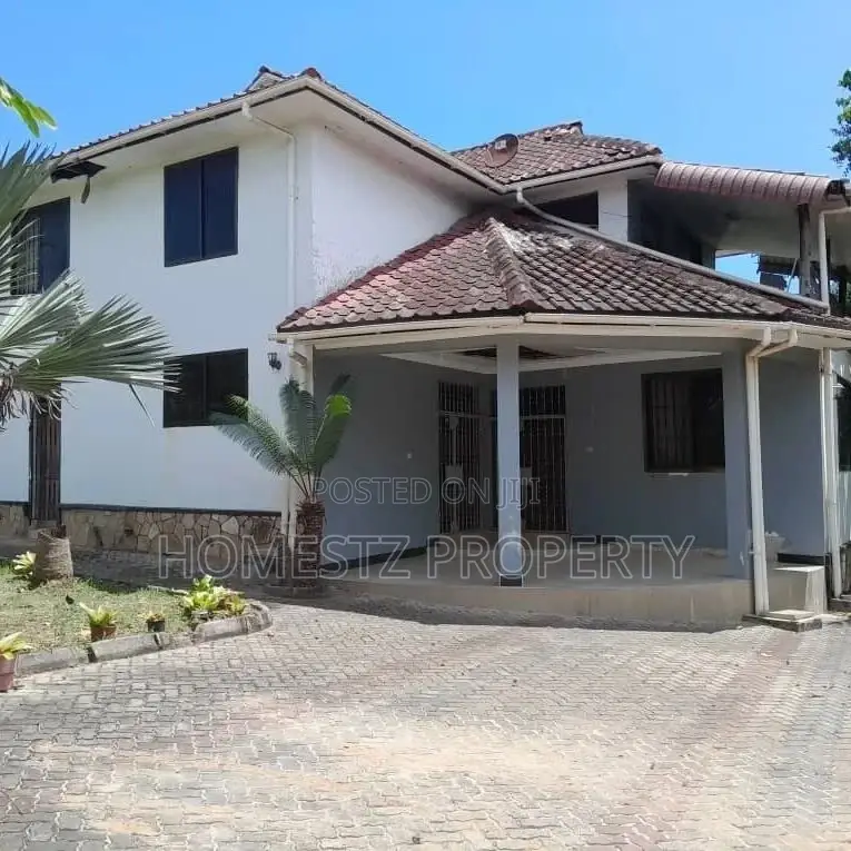 4bdrm House in Boki Dovya, Kinondoni for sale in Kinondoni